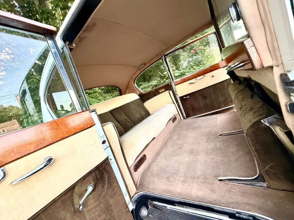 1962 Rolls-Royce Austin Princess Stretch Limousine rental, interior view #6 1962 Rolls-Royce Austin Princess Stretch Limousine rental, interior view #6