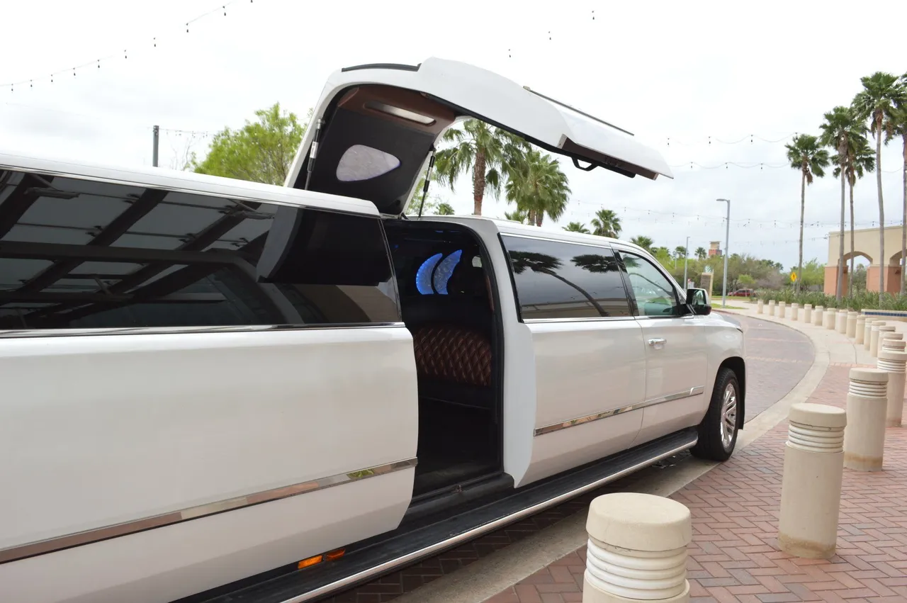 Black Escalade Limousines rental #7 Black Escalade Limousines rental #7